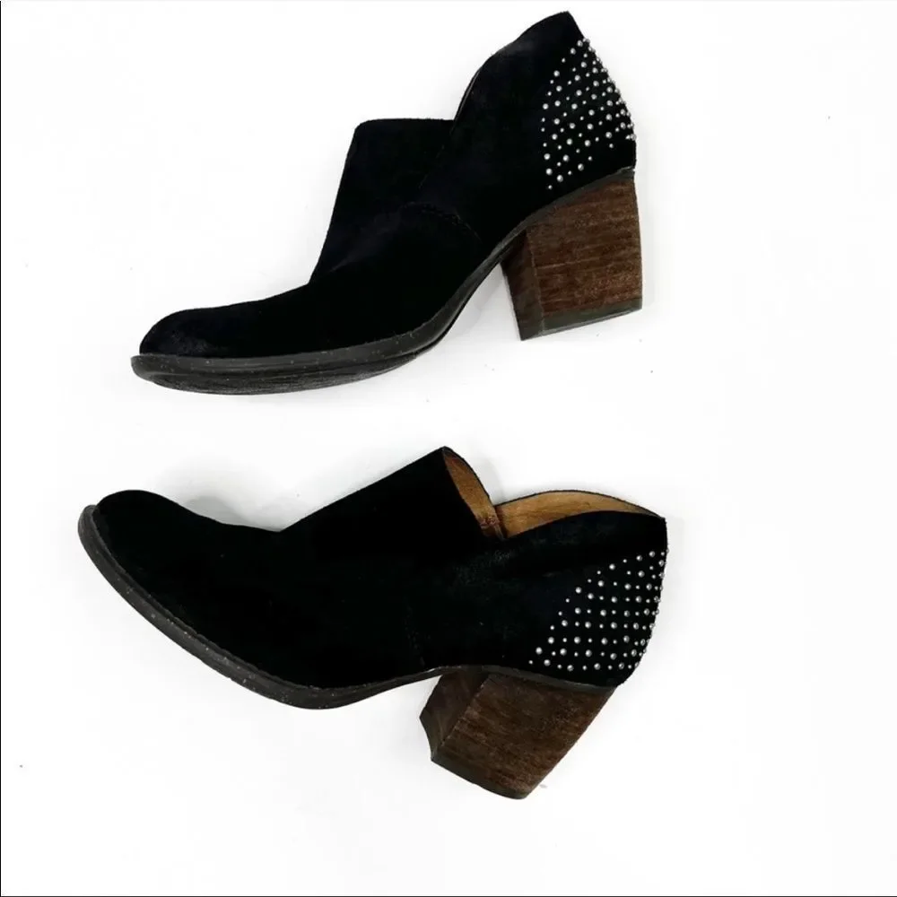Naya Valerie Black Studded Suede Leather Bootie Size 6.5